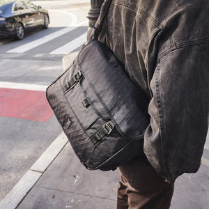 MIDTOWN 20L MESSENGER BAGS chromeindustries 